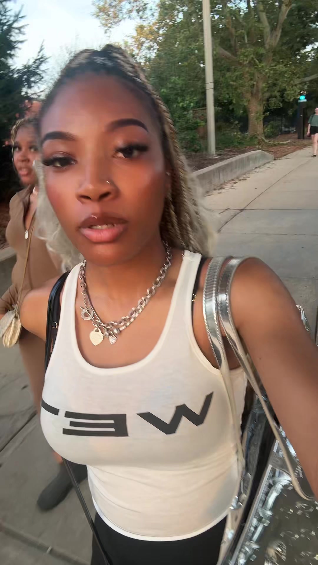 @dagloryprincess