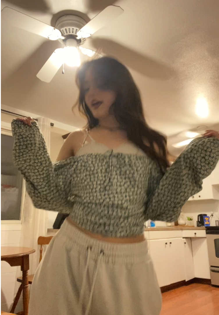 @karebear 🧸