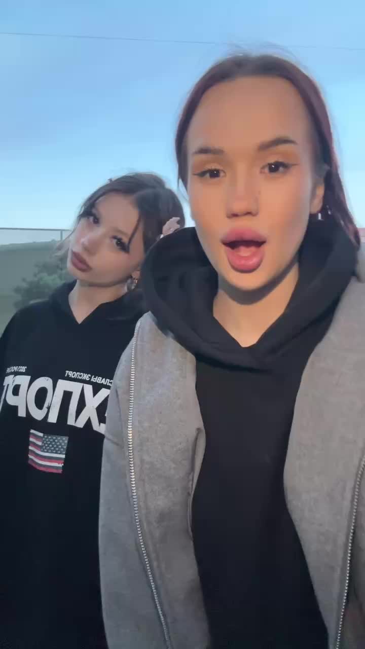 @neonovvaaa 🇮🇹