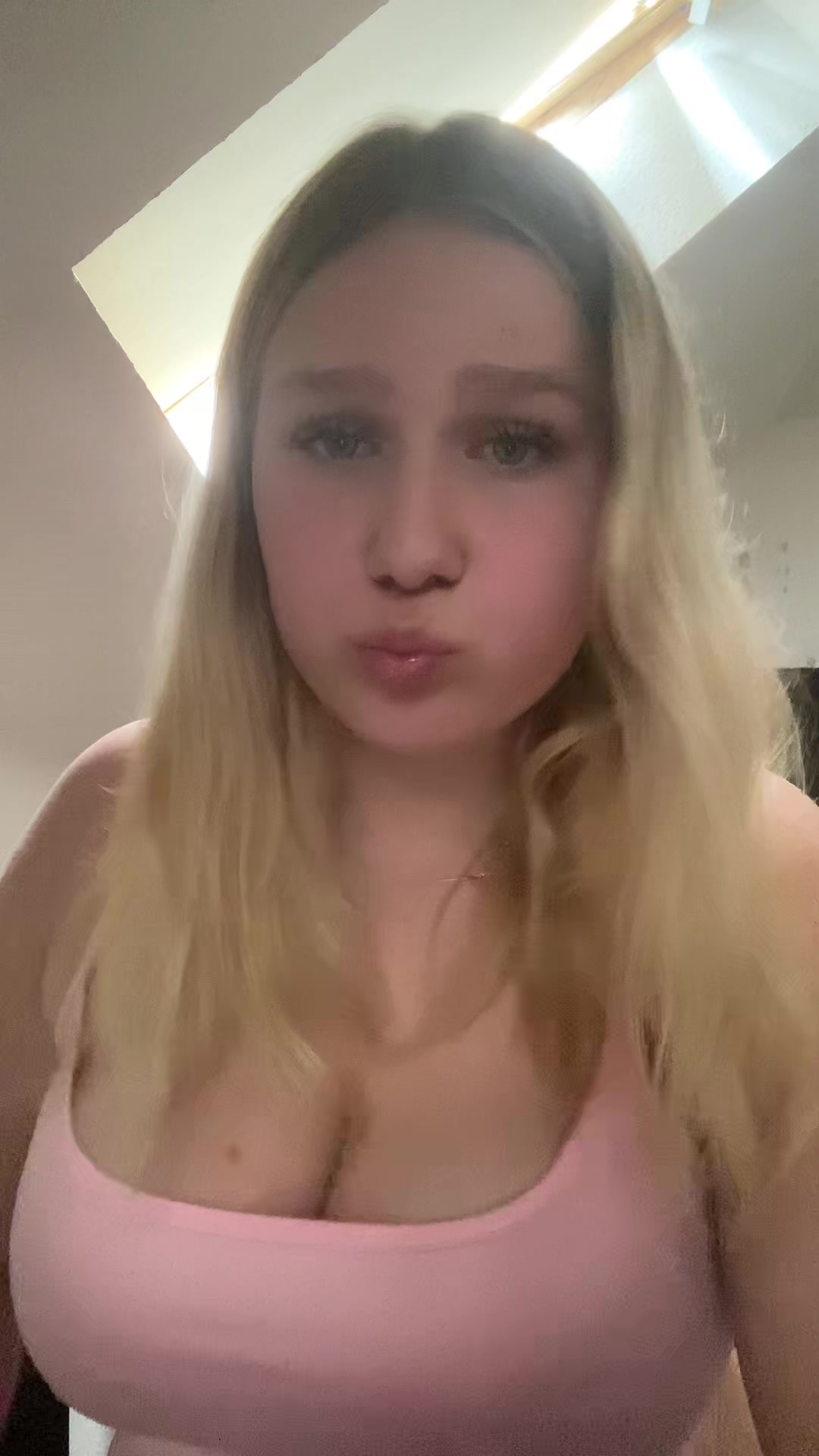 @Finja🇩🇪