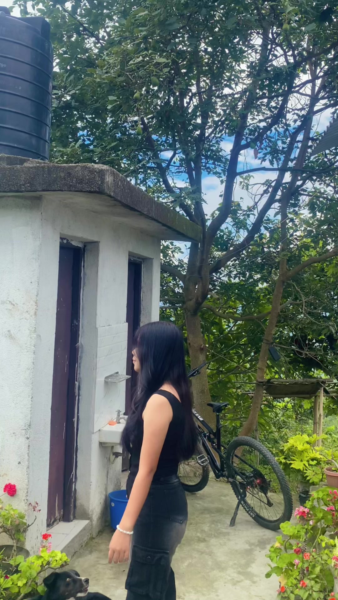 @क्रिष्टिना राई 🧿