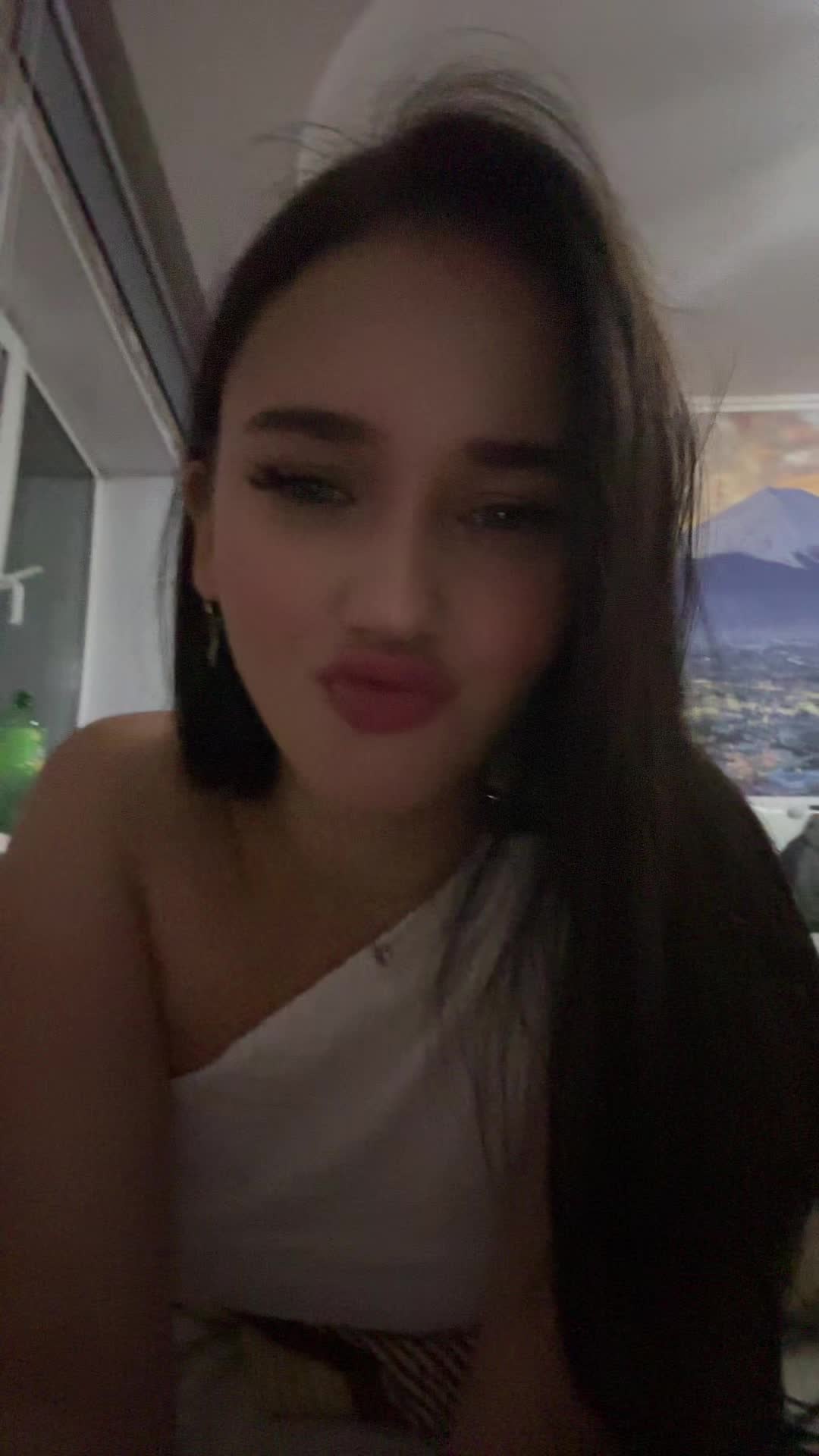 @Viktoria