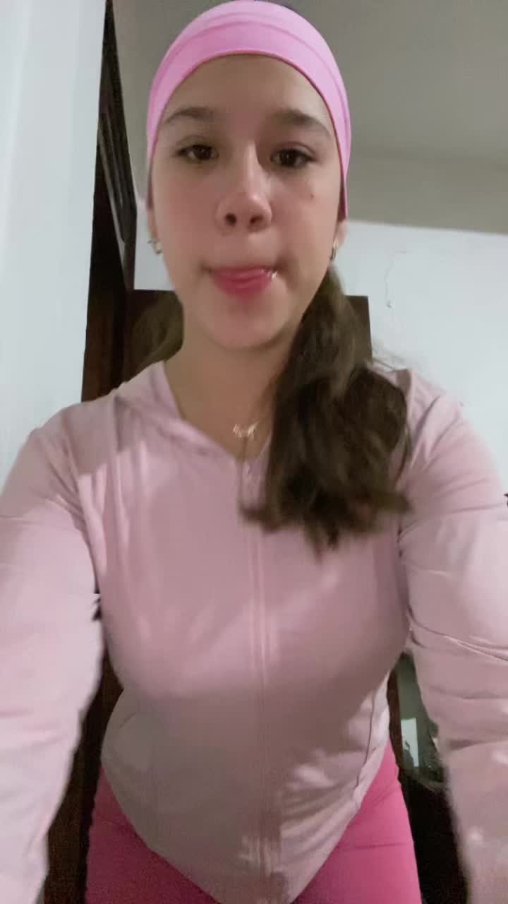 @L a i