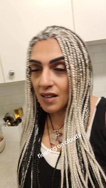 @Nikki