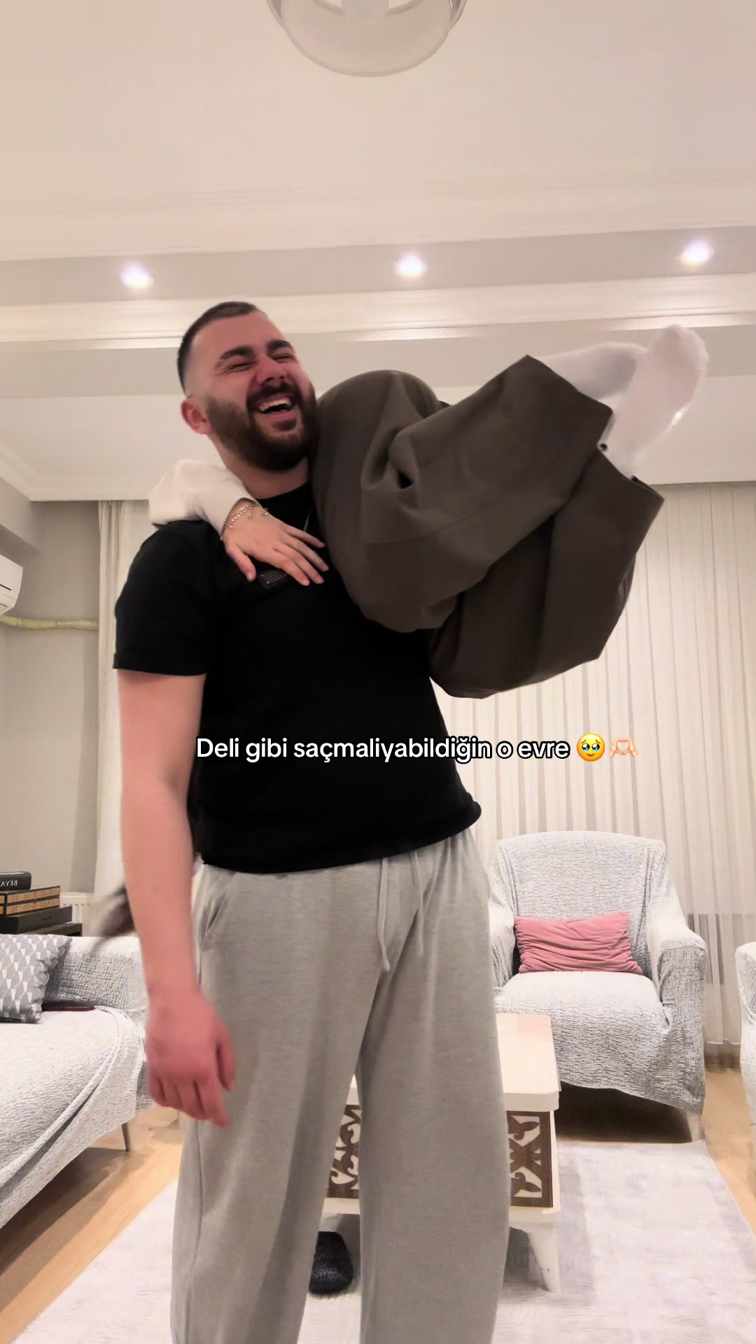 @&Ccedil;ağla d&uuml;ndar