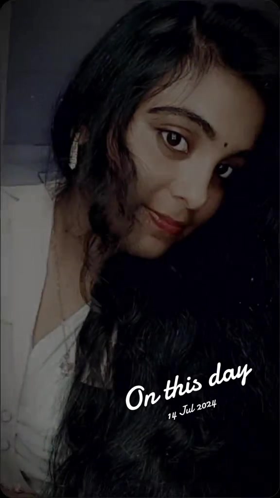 @🦋⃟🥀 it's✮⃝Me✮⃝🥀❤ Janani⸙𝄟⃝