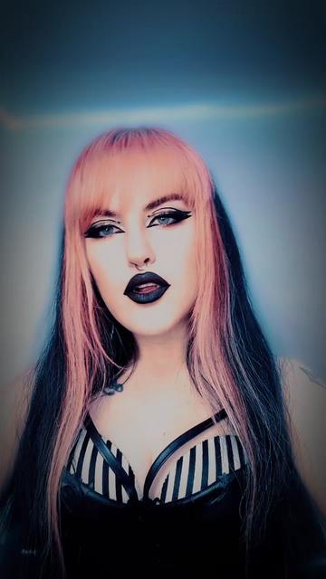 @🖤𝕷𝖎𝖓𝖉𝖘𝖊𝖞🖤