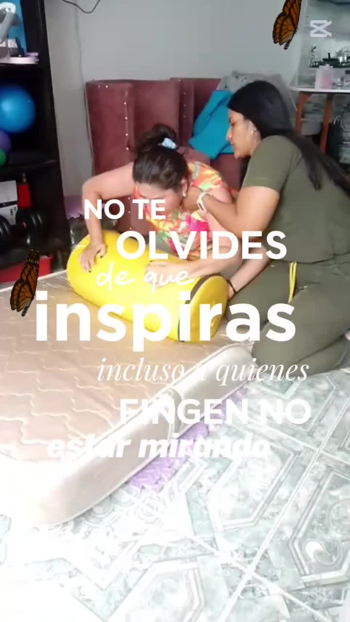 @Angela 🇨🇴 ♿