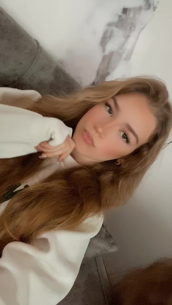 @Bella 🇭🇷