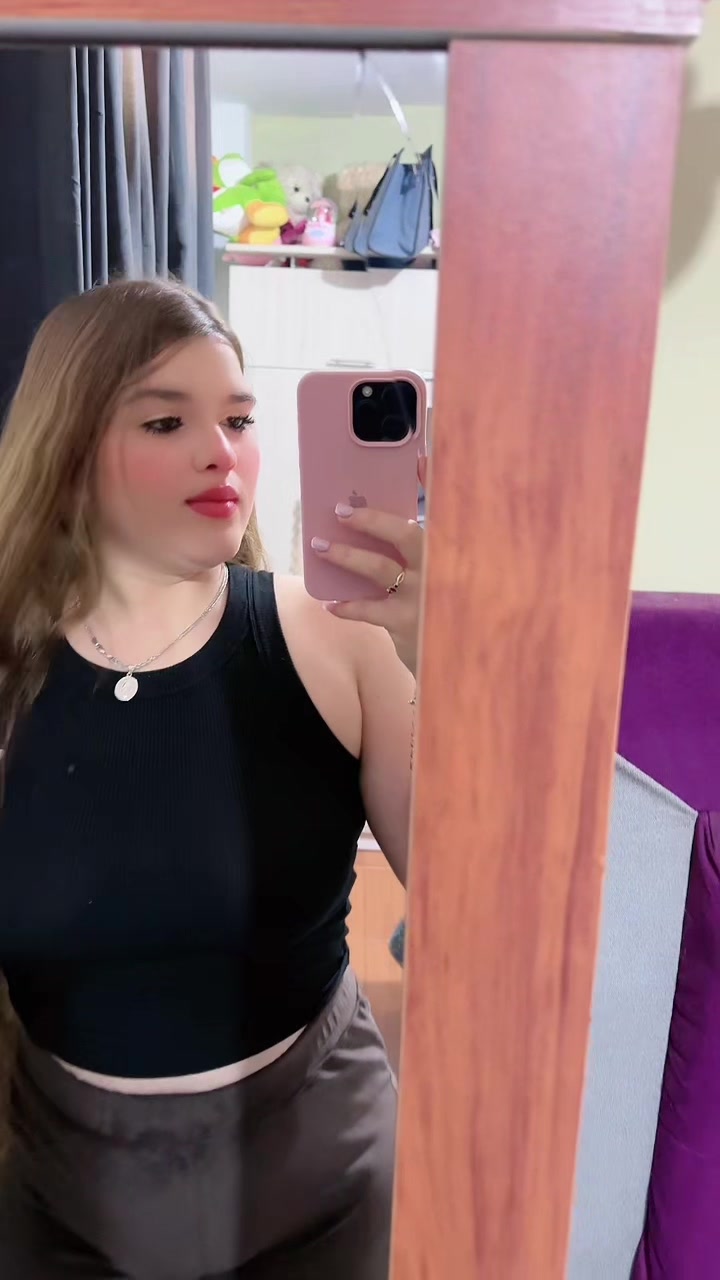 @María