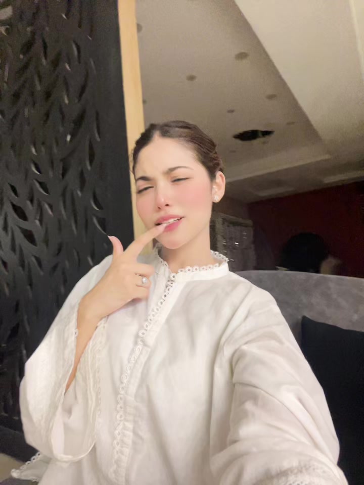 @Mirha khan