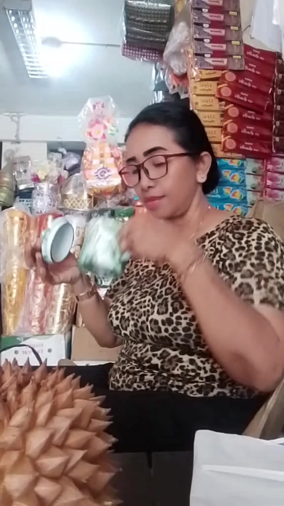 @Ni Wayan yasmini