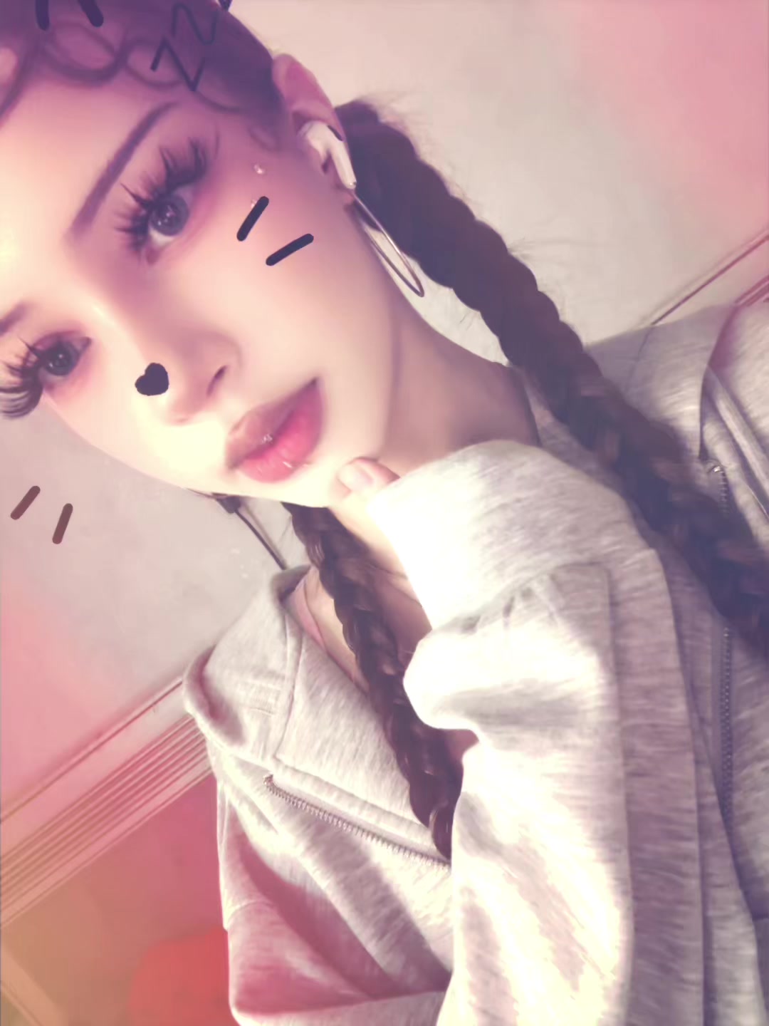 @divinyy#xD^-^