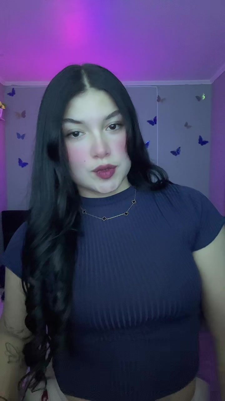 @𝒴𝒶𝒷ℯ𝓁𝒾𝓈🦋