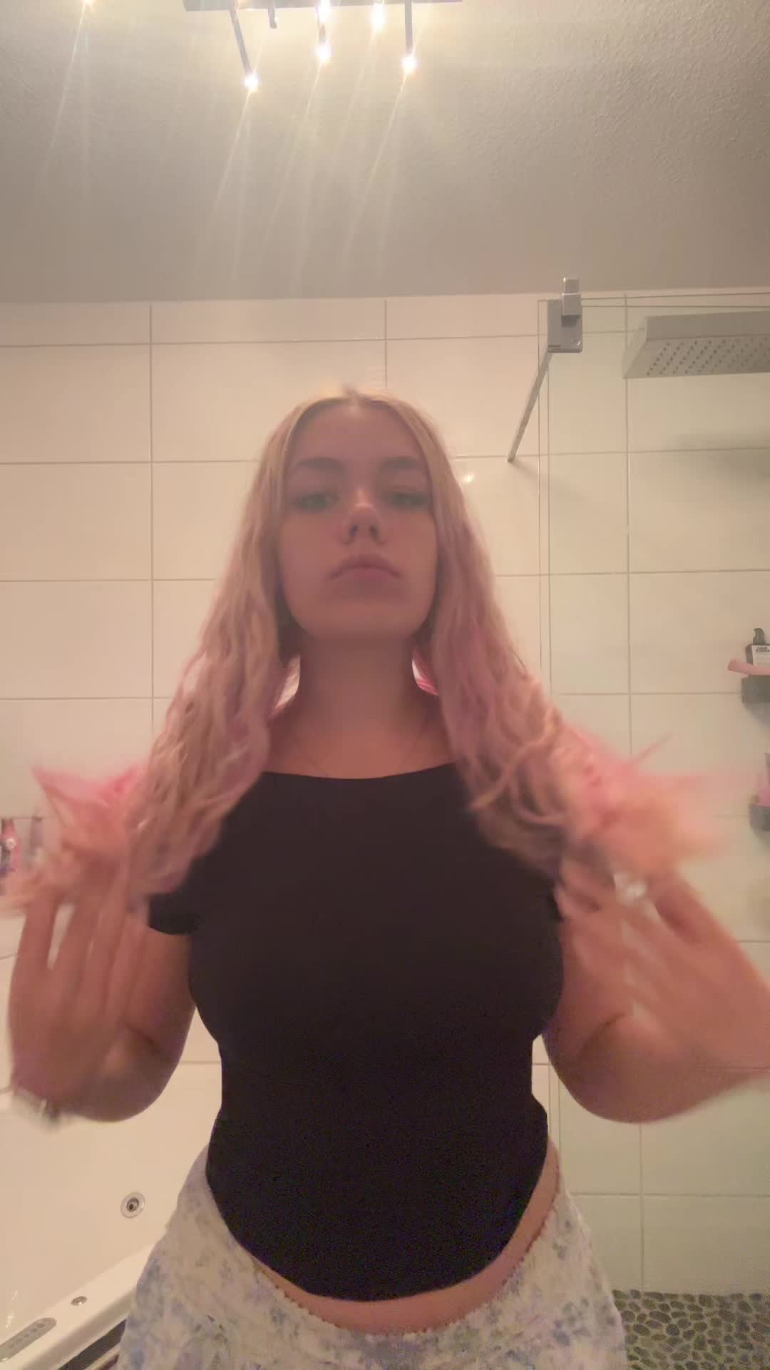 @Lena😜