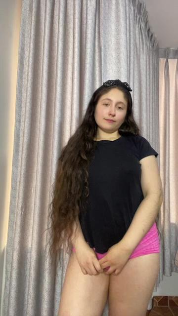 @camilareyeslara