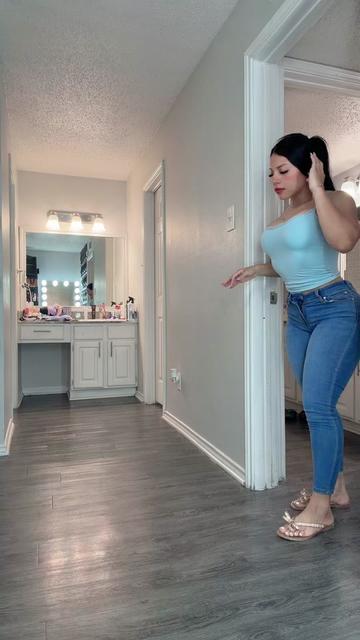 @La nalgona