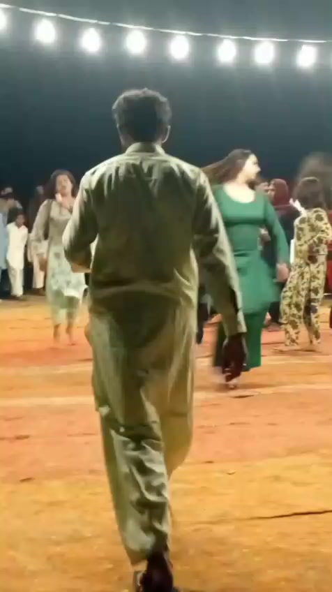 @Gurri madam   🤫🤫🤫