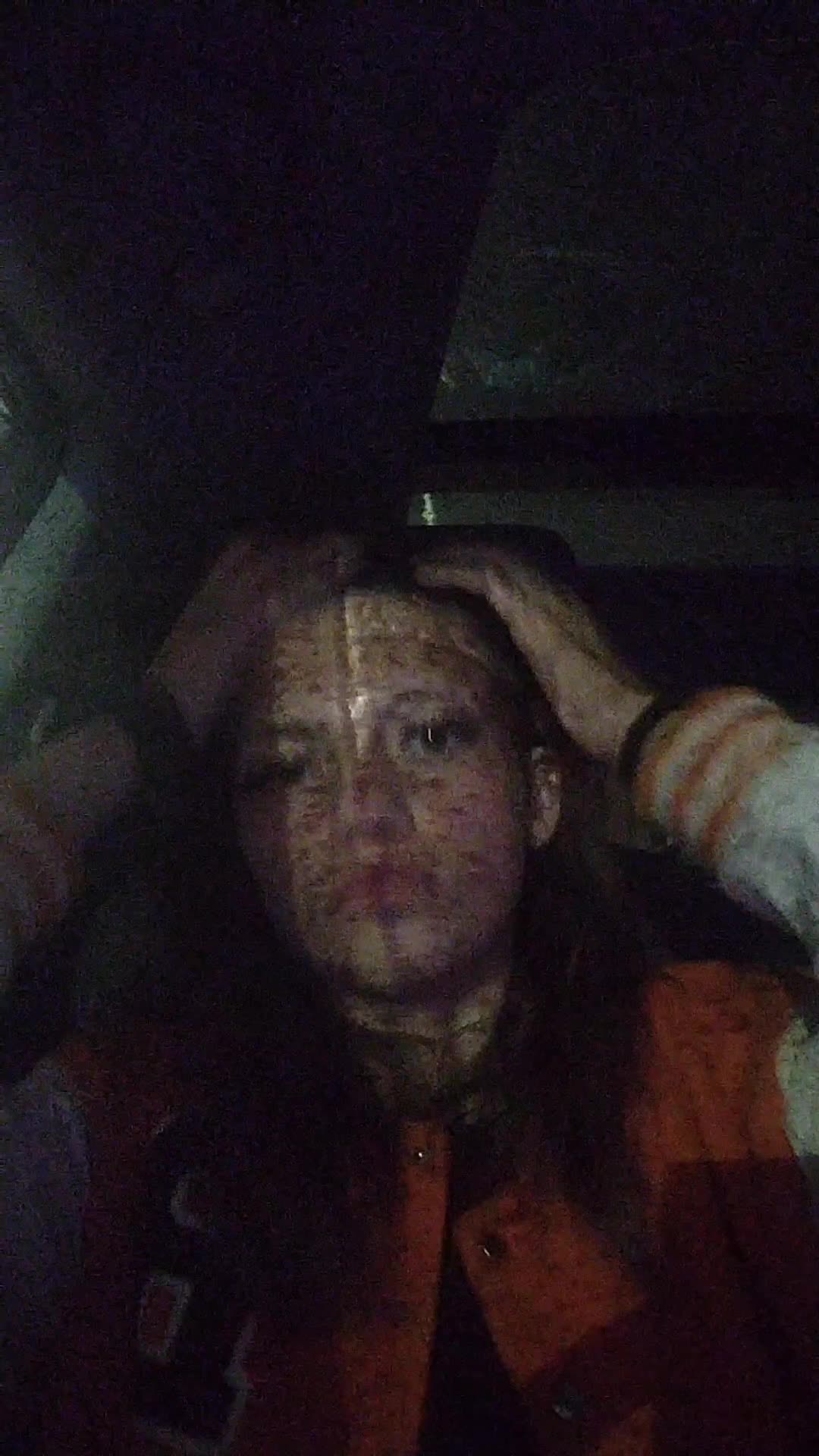 @Bee