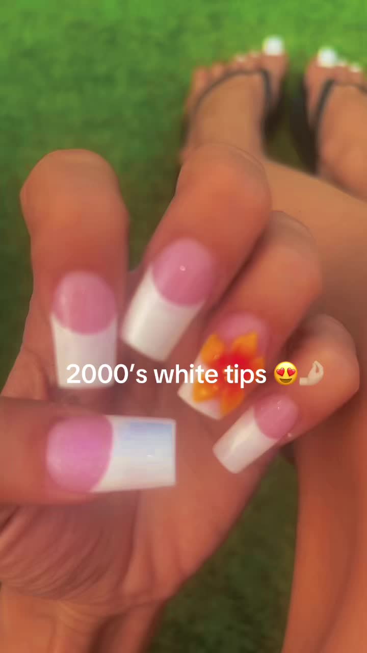 @isabellaa10000