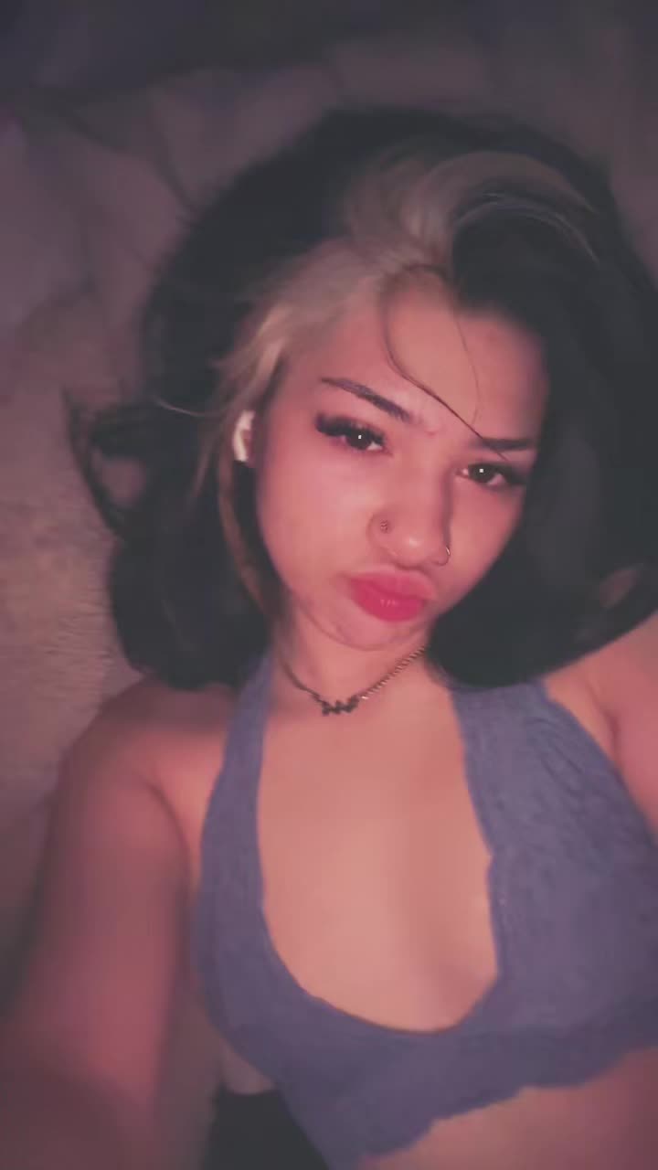 @Adriana