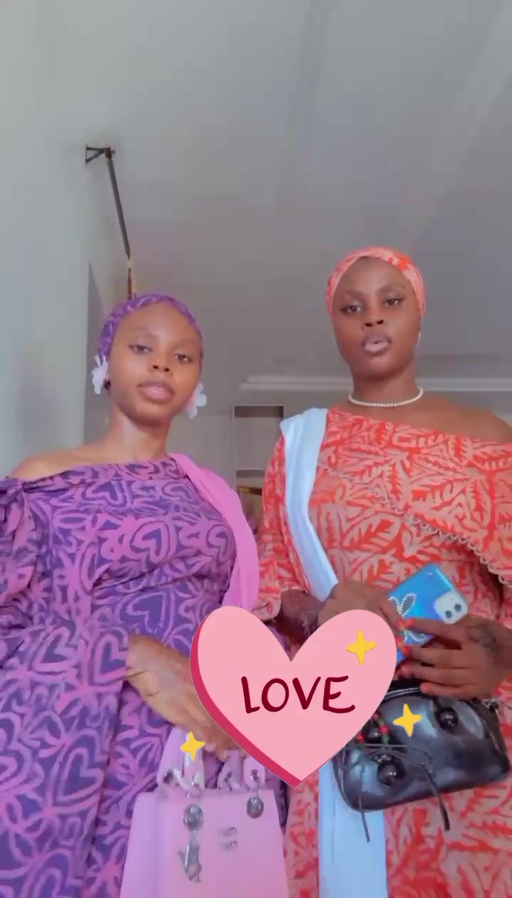@Simbi❤️🌸