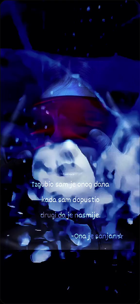 @-Ona je sanjar.☆