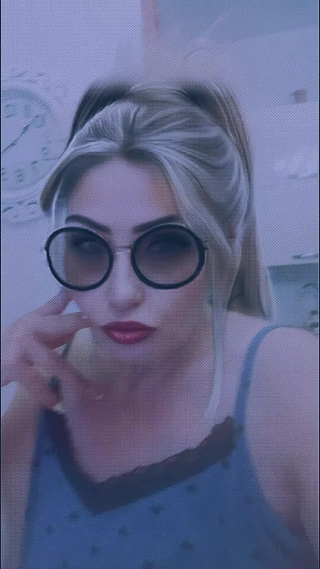 @Maria