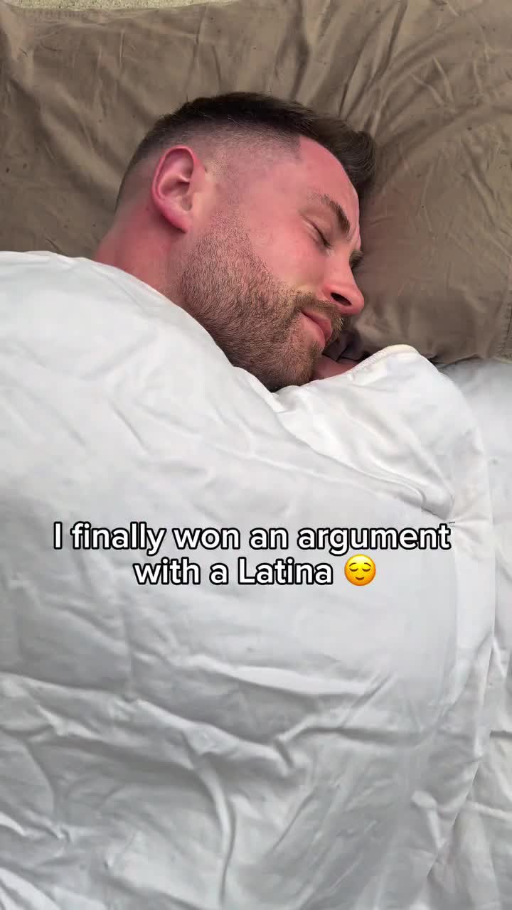 @_kevykevv