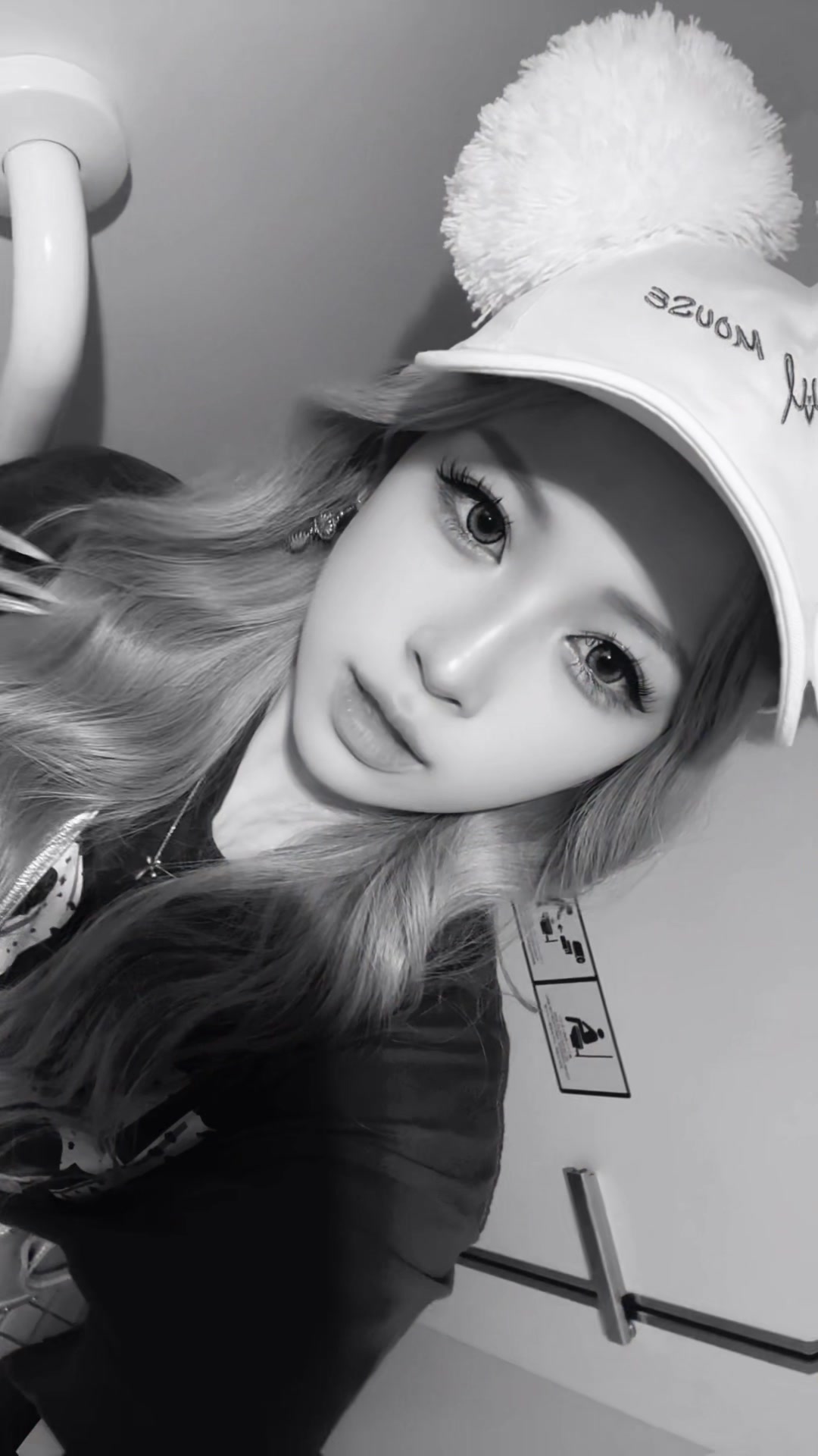 @𝑦𝑢𝑎