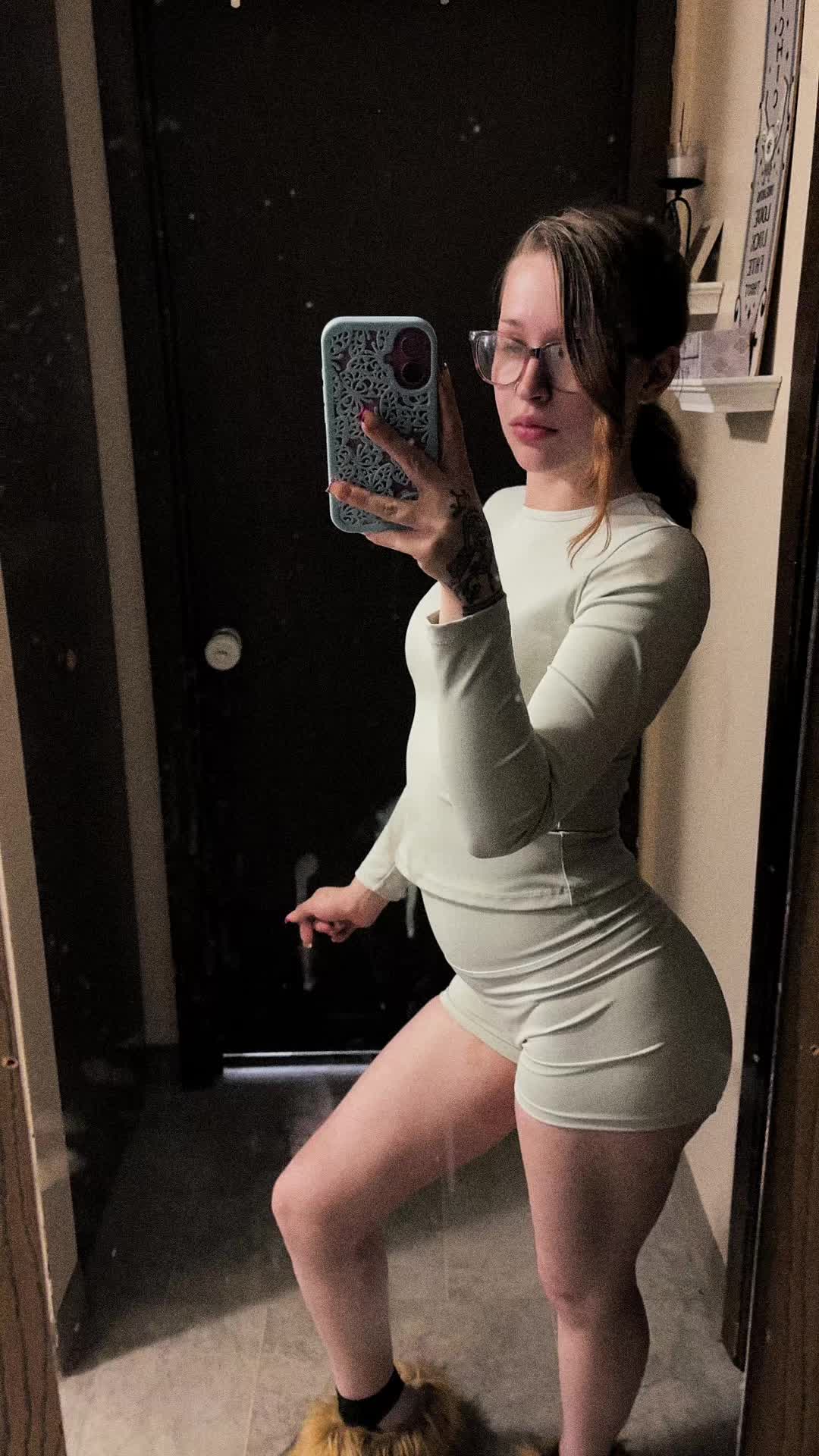@misshoneyy222