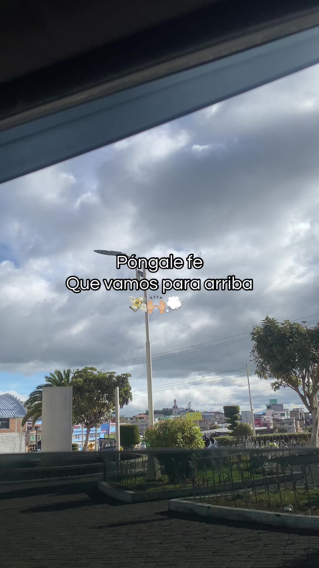 @𝓐𝓷𝓭𝓻é𝓼 🥥