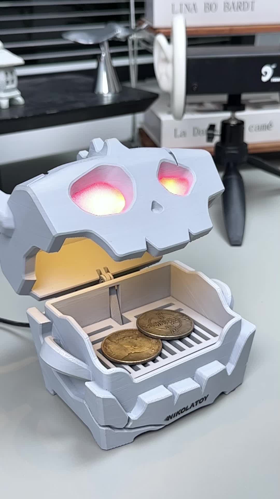 @Nikola Toy