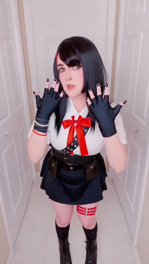 @Lilkirakitty