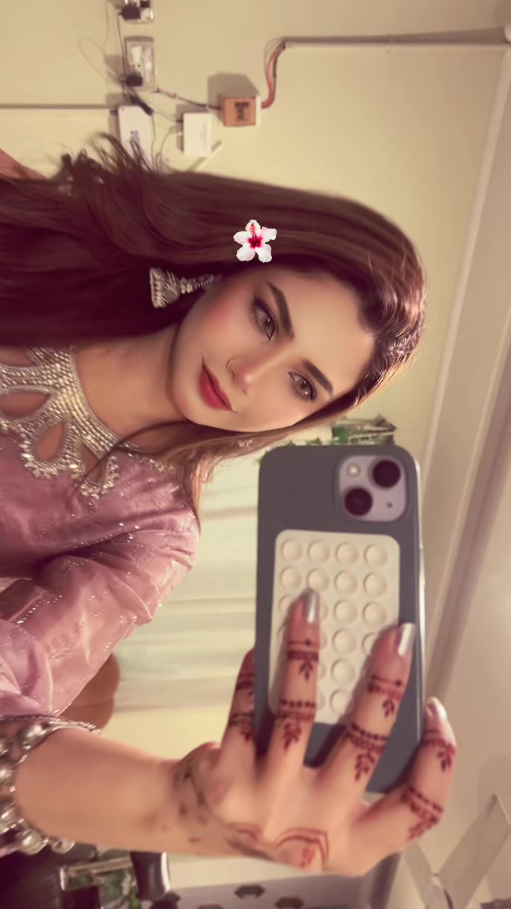 @Malaika