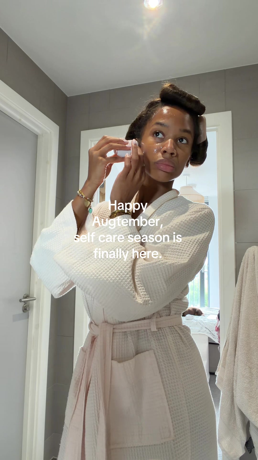 @Monique Sophia🌟 | wellness