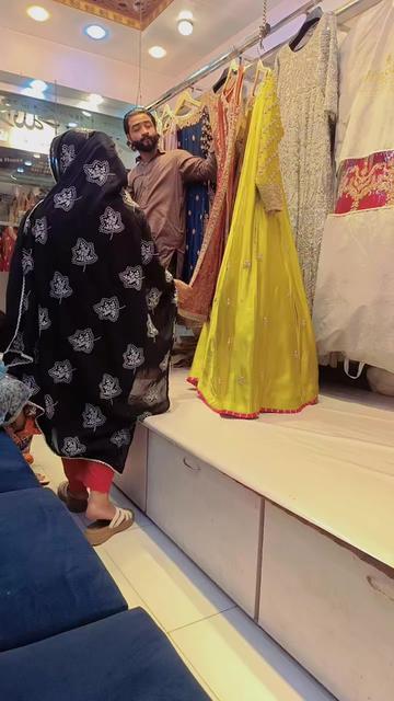 @HaSson sons 👗👗