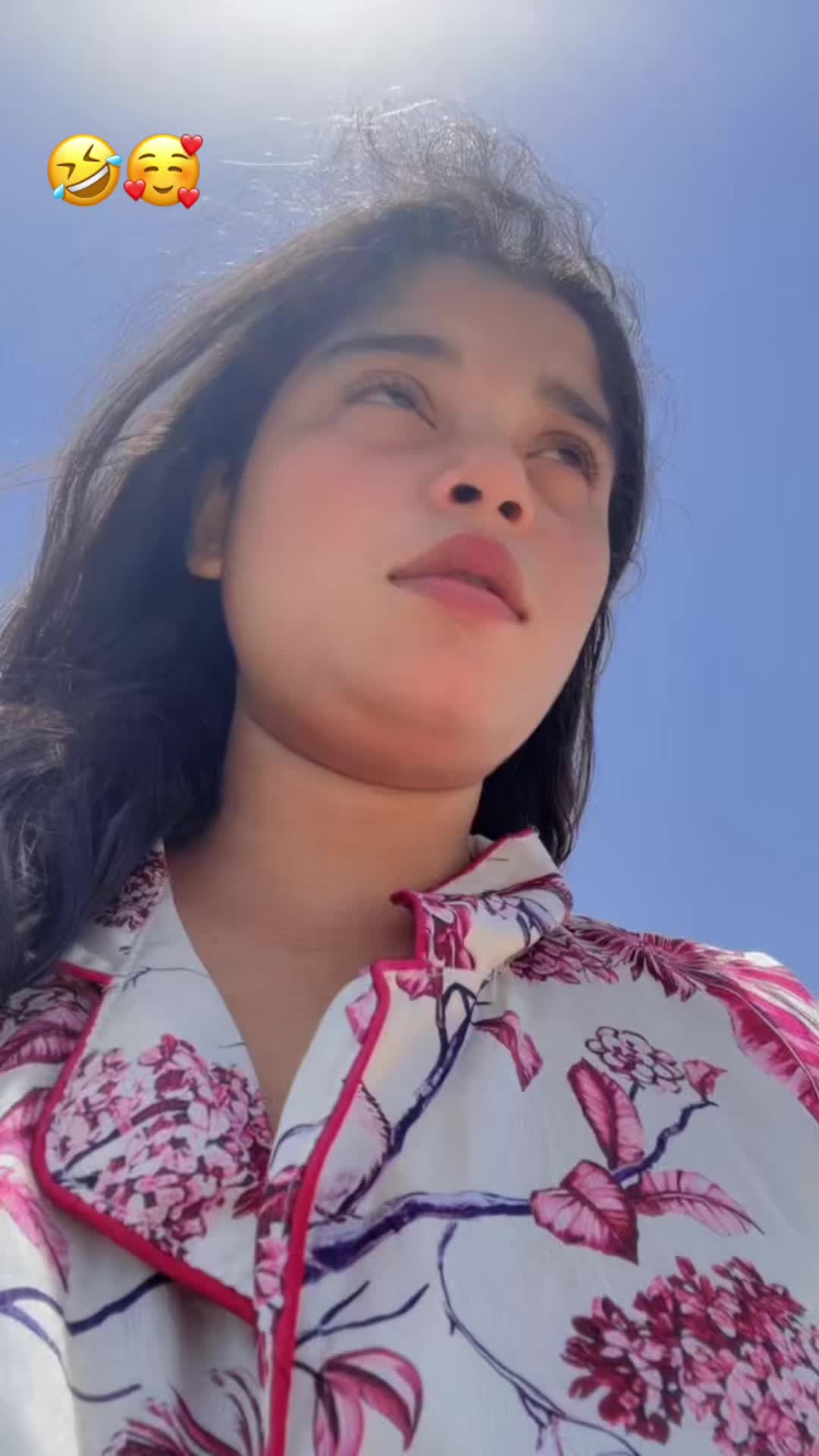 @(Nishubattra) world queen 👸
