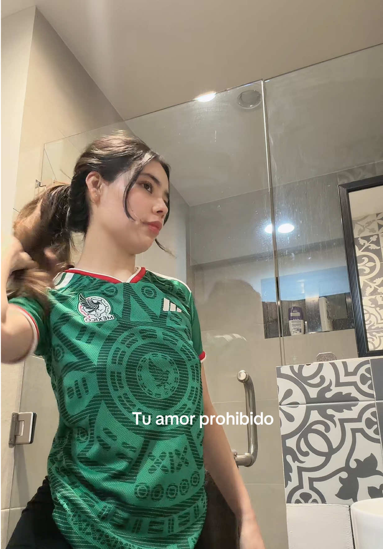 @jenniferjauree