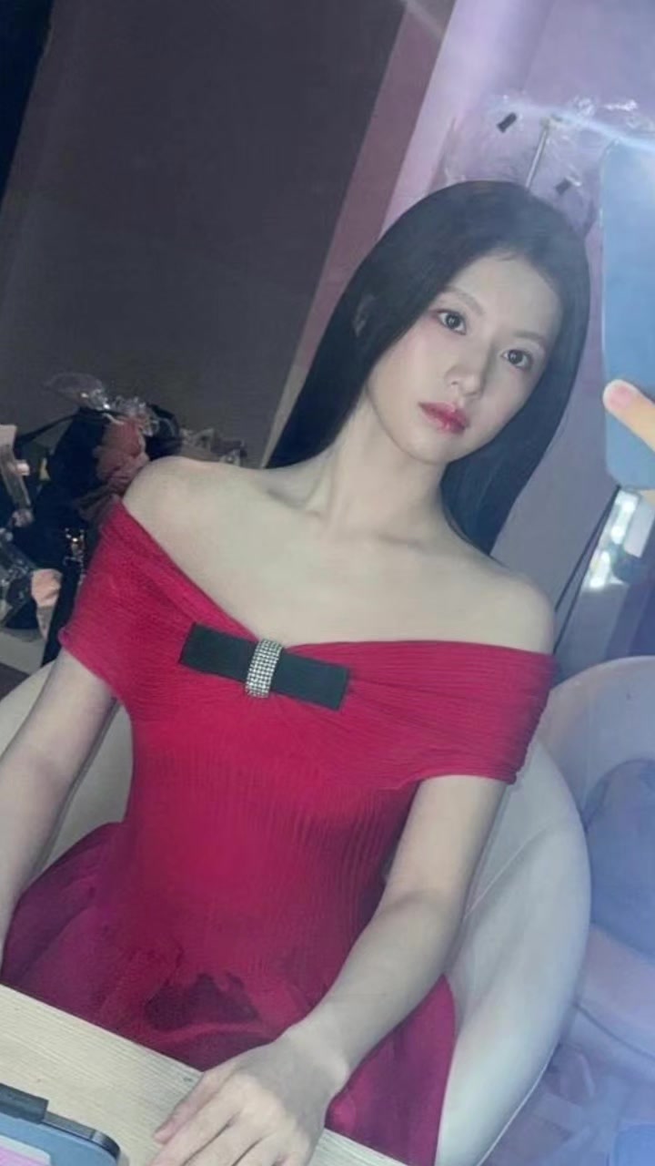 @𝐆