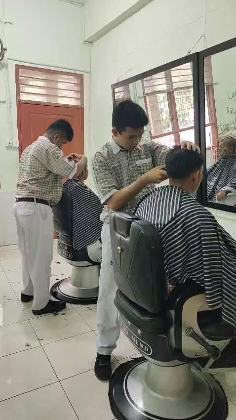 @Sekolah Tunarungu Karya Murni