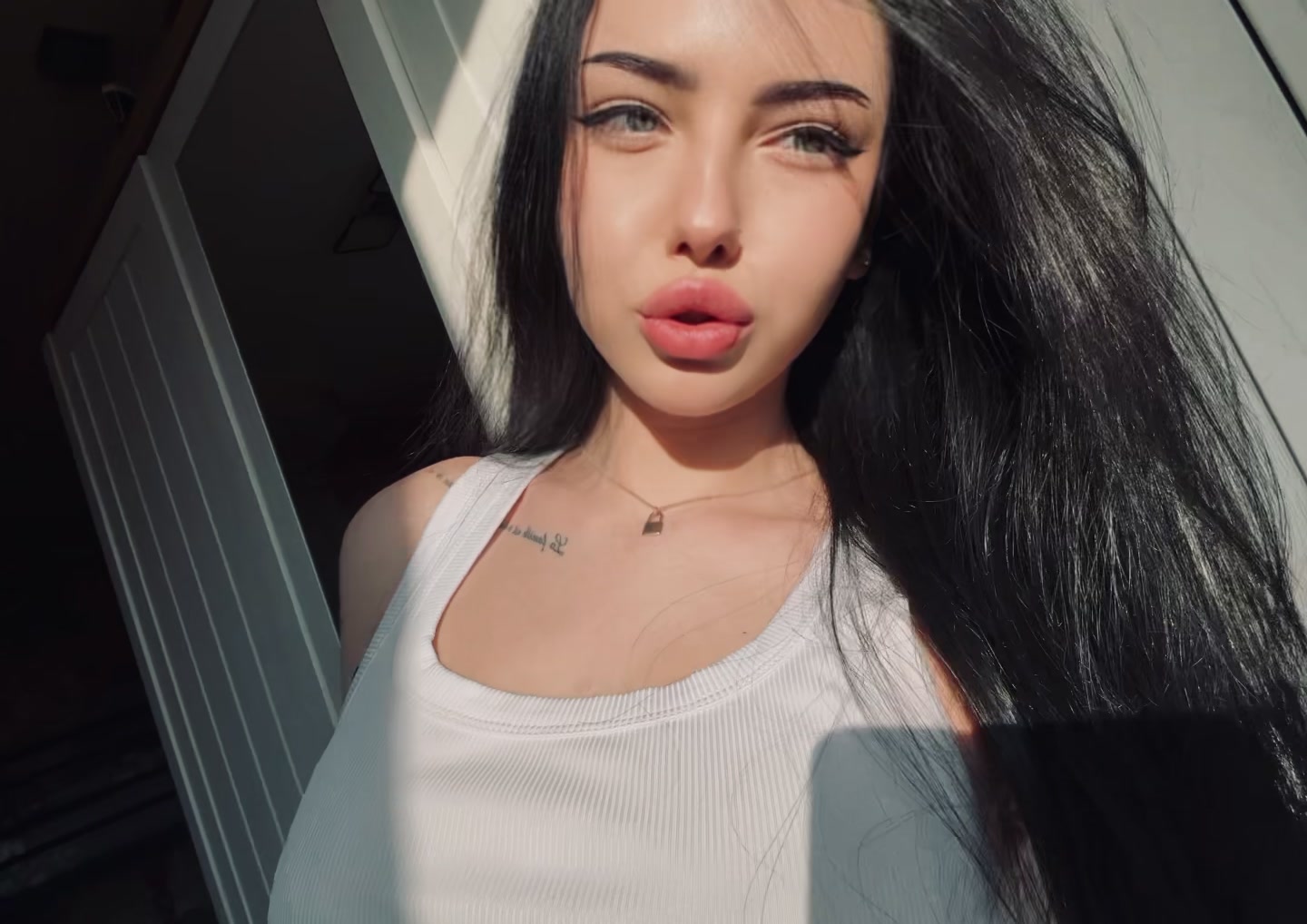 @K