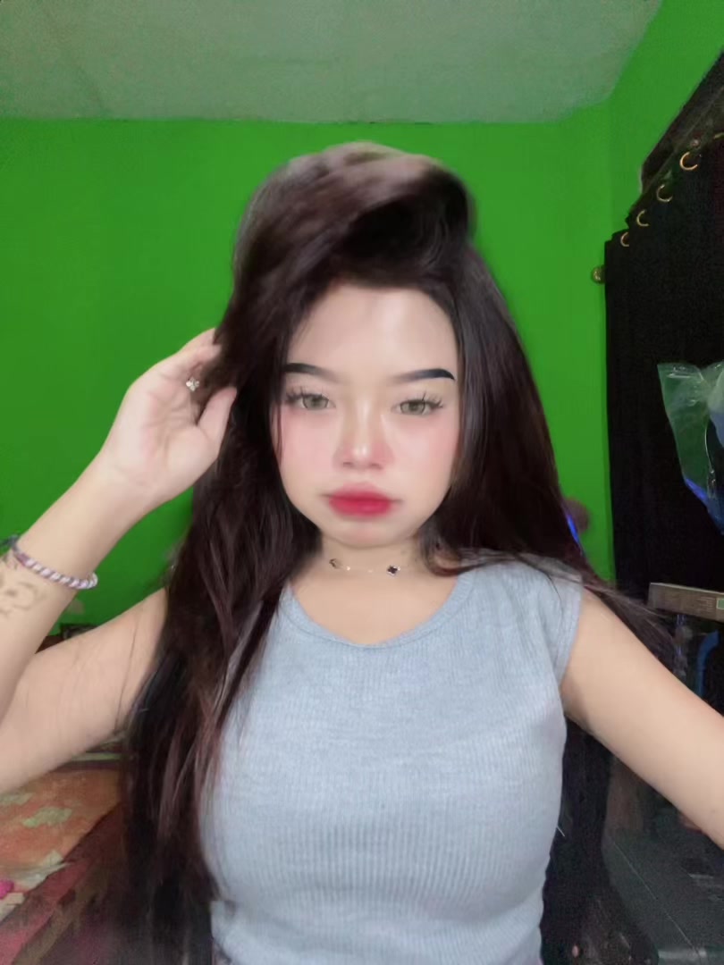@Moniccc26__