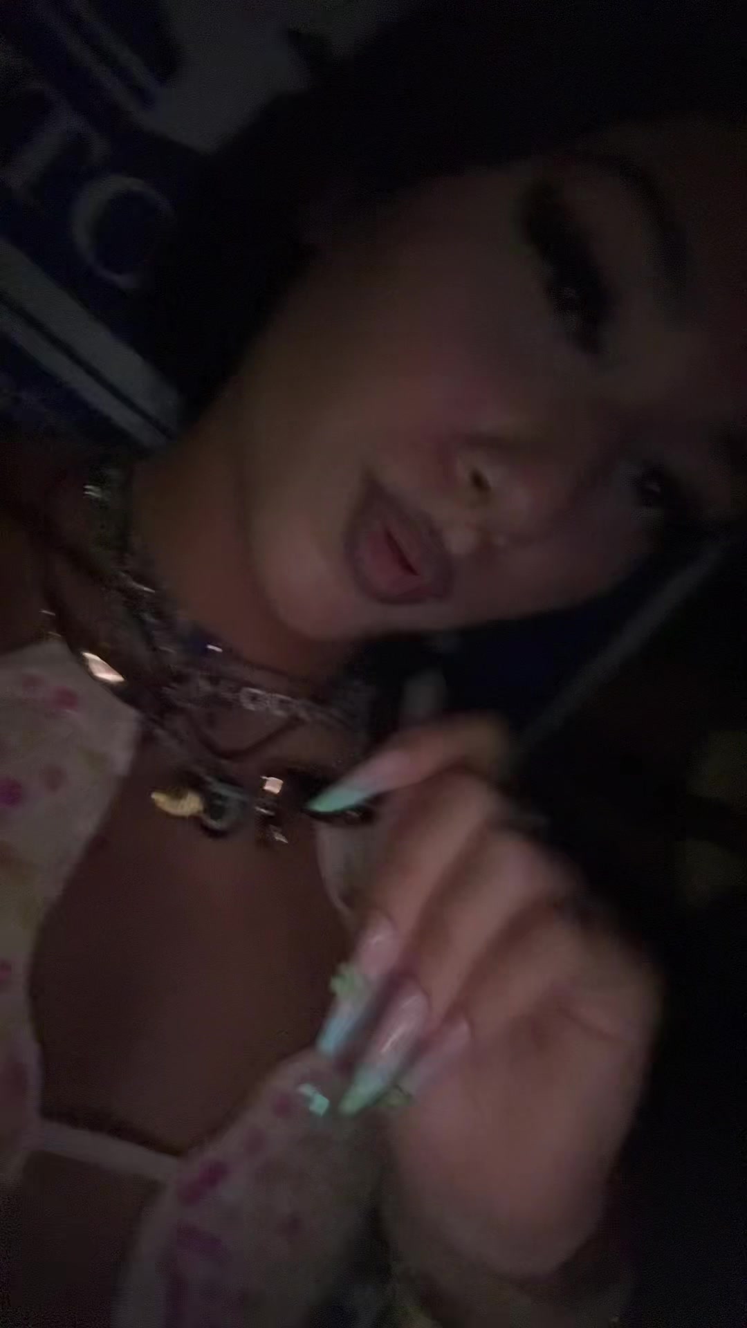 @auro💋