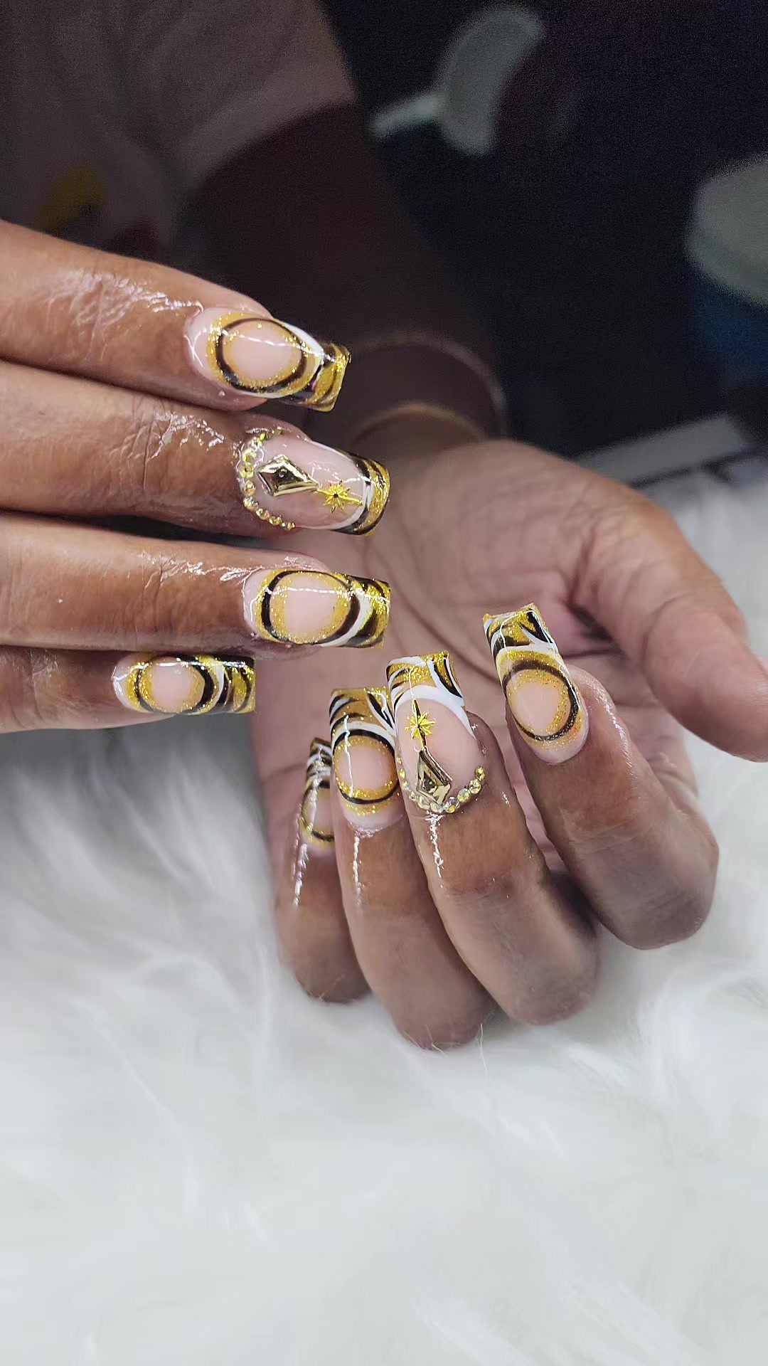 @NailsByAnjii