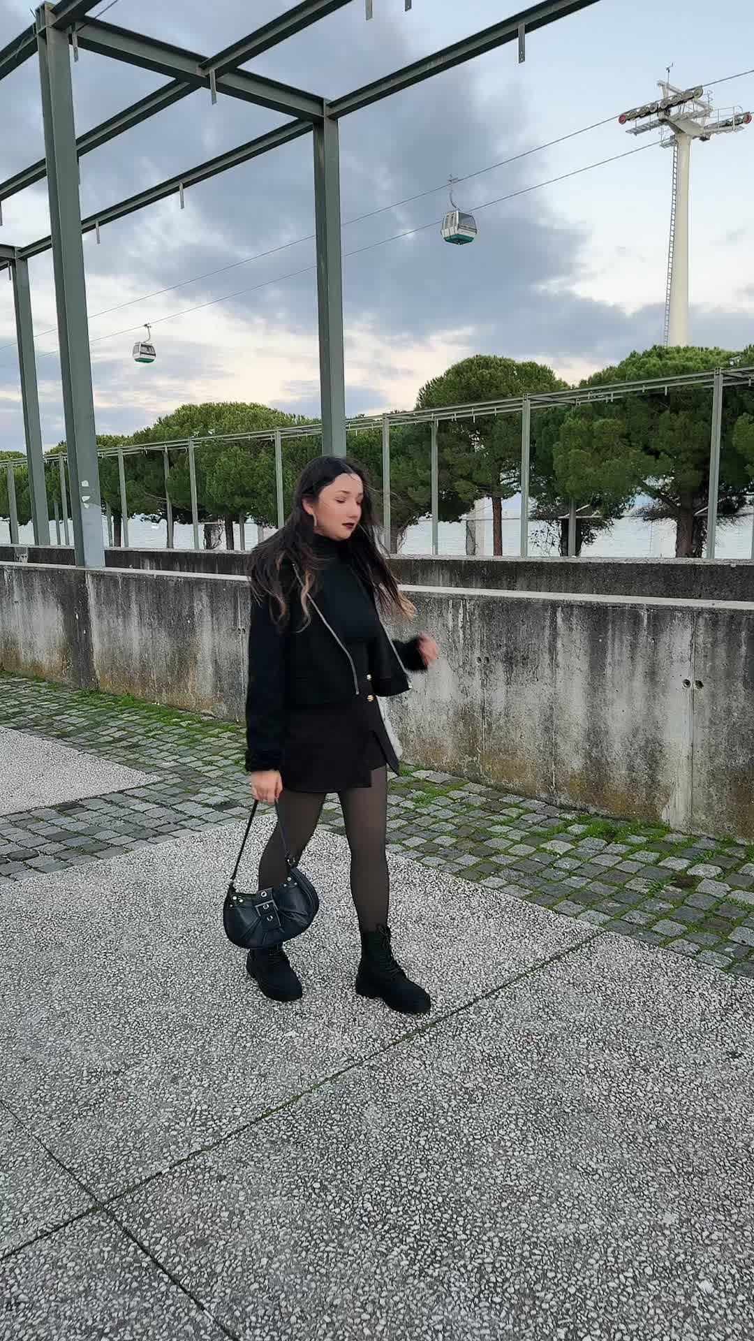 @Manzari_kc 🇫🇷❤🇳🇵