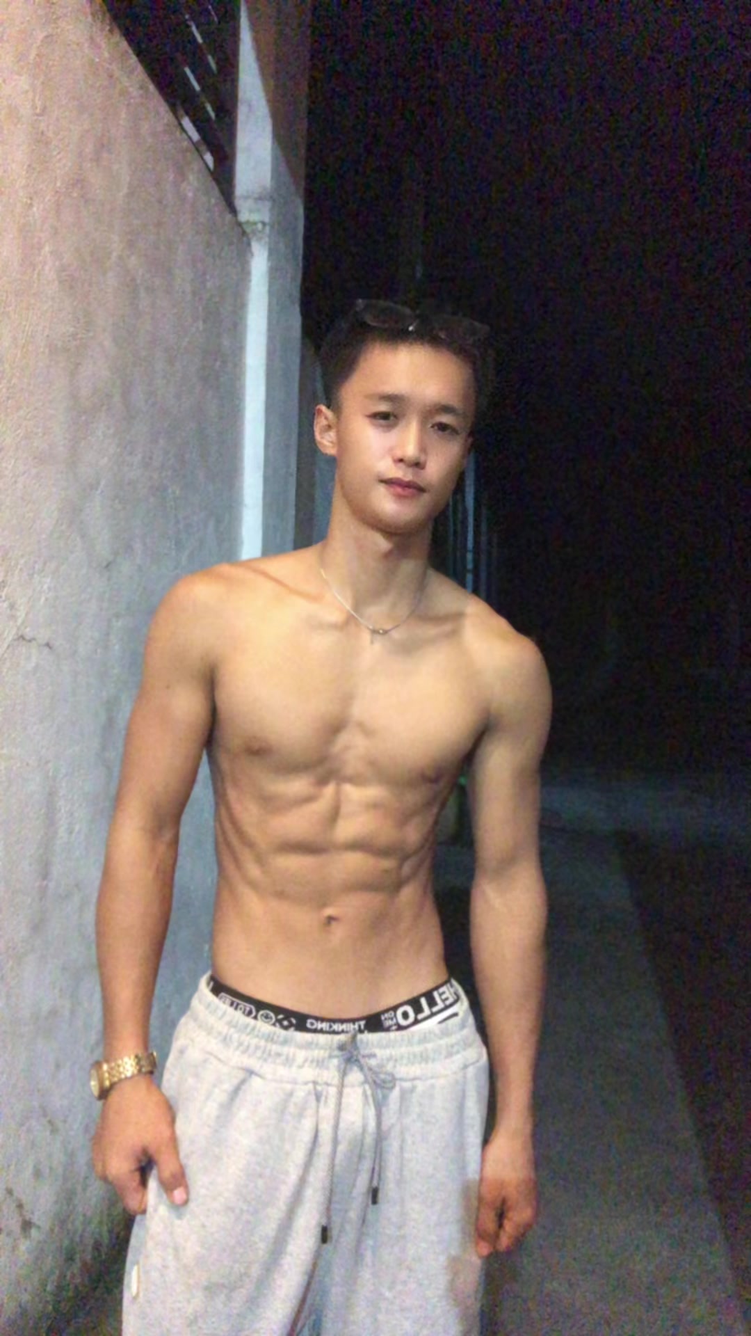 @ryzz