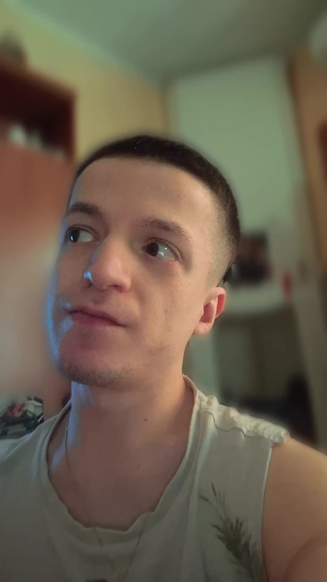 @Simone