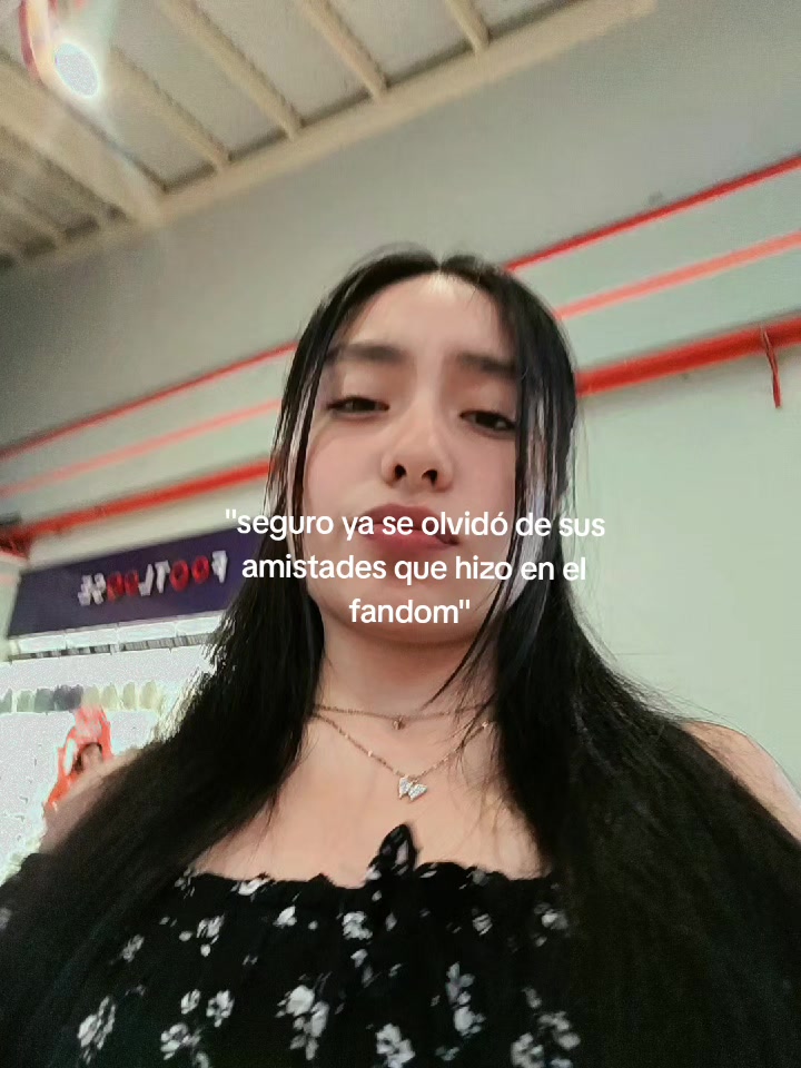 @Mariann Q.🦋