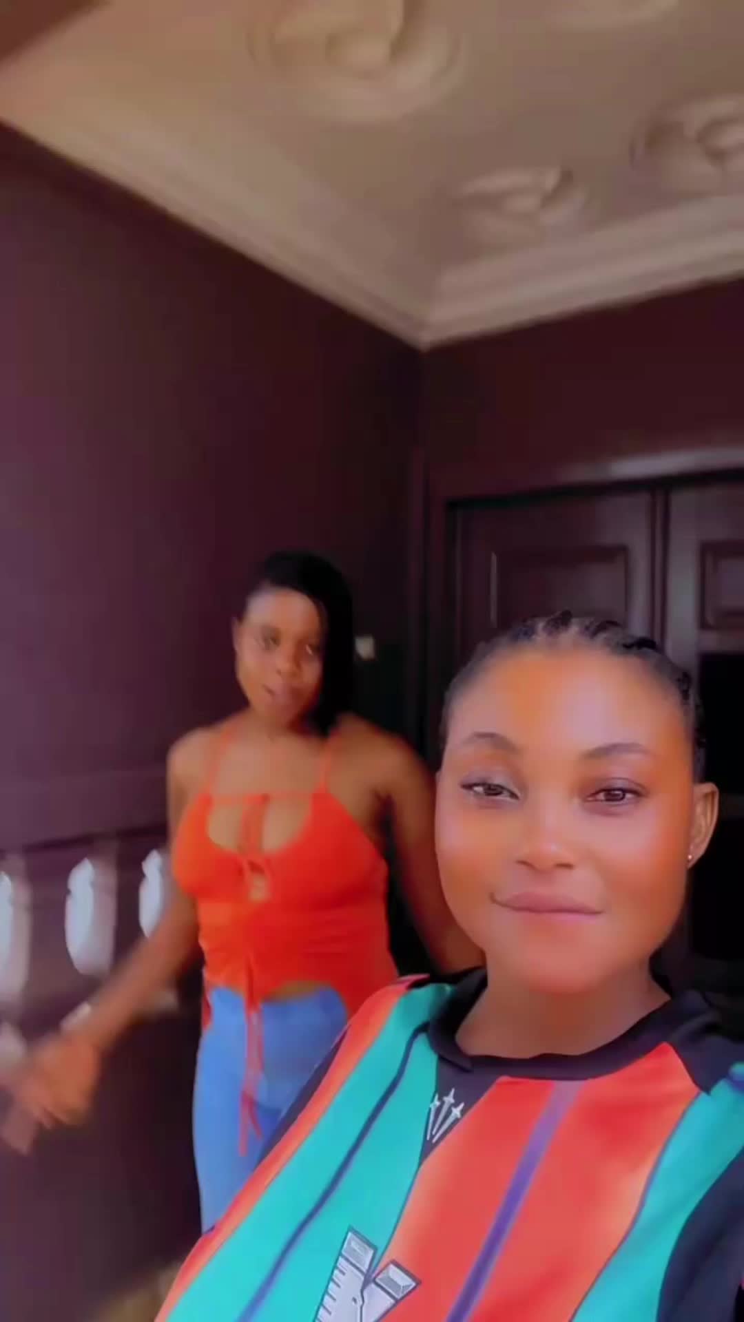 @Ellen